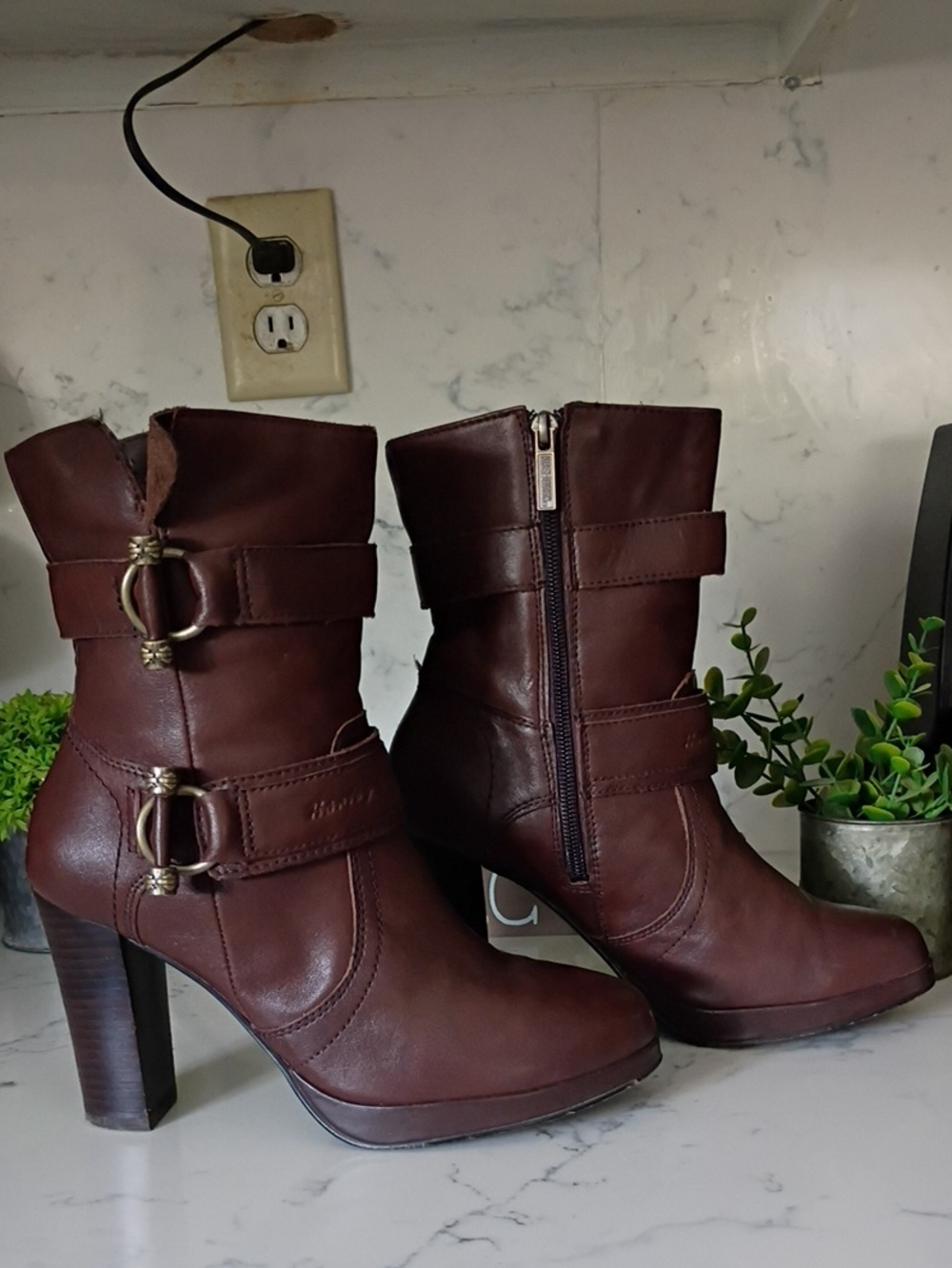 Harley-Davidson Dark Brown Mid-Calf Heeled Boots with Buckle Straps